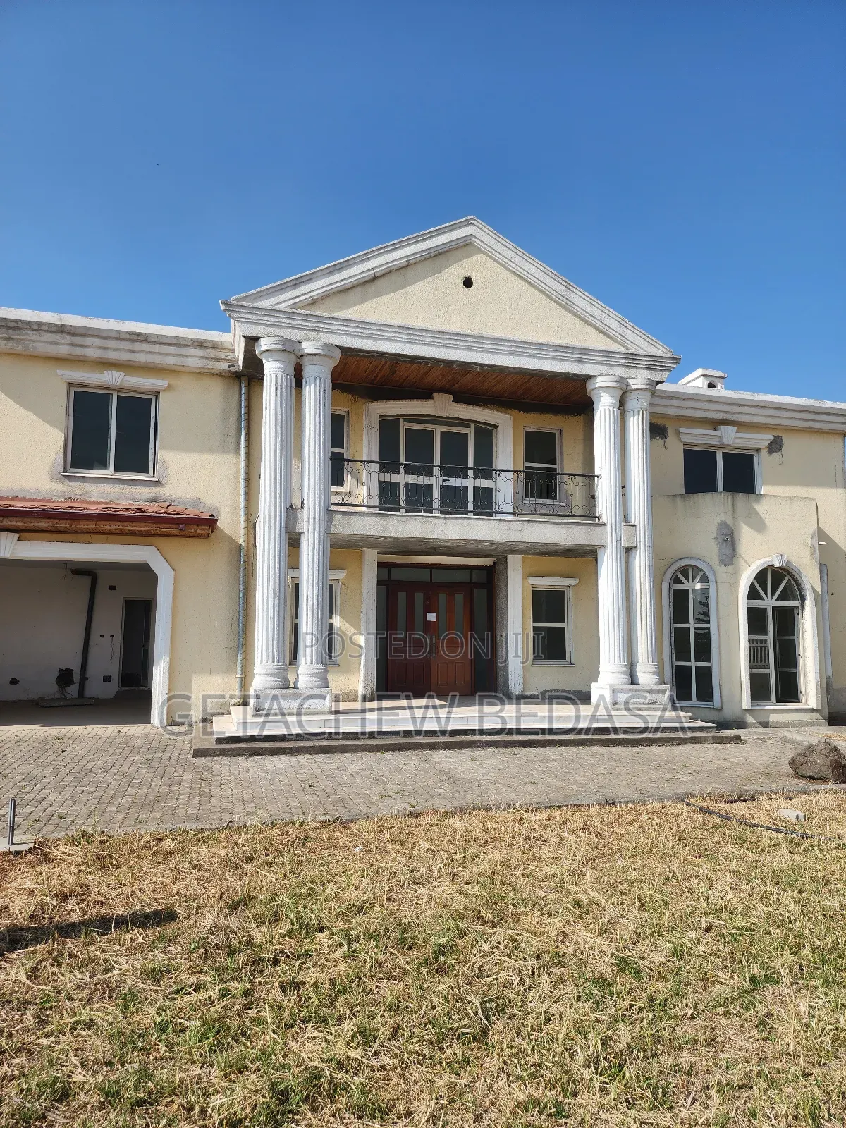 5bdrm House in Ccd, Oromia-Finfinne for sale