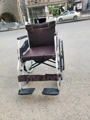 Commode Wheelchair Foldable Removable Popo堥%Commode Wheelchair