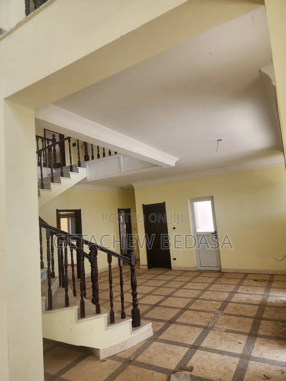 5bdrm House in Ccd, Oromia-Finfinne for sale