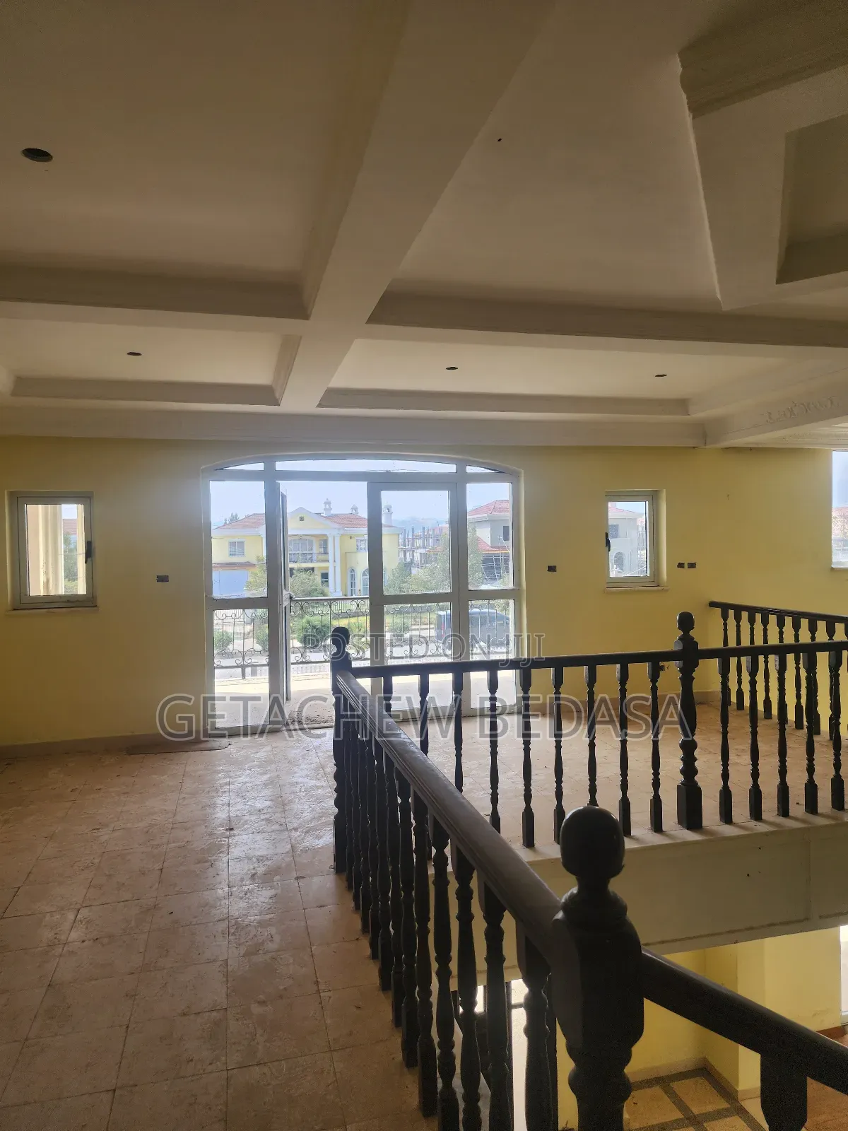 5bdrm House in Ccd, Oromia-Finfinne for sale