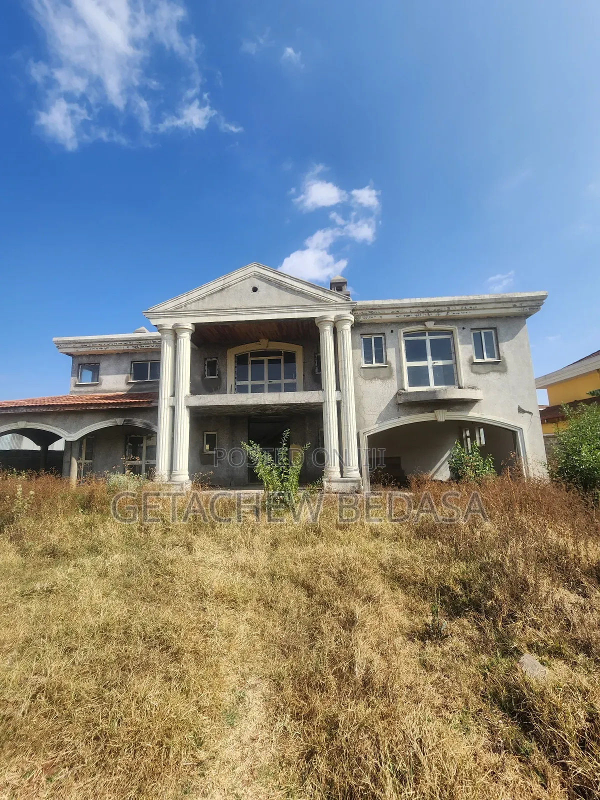 5bdrm House in Ccd, Oromia-Finfinne for sale