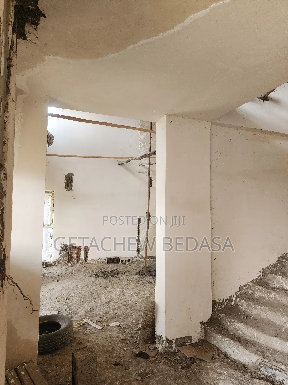 5bdrm House in Ccd, Oromia-Finfinne for sale