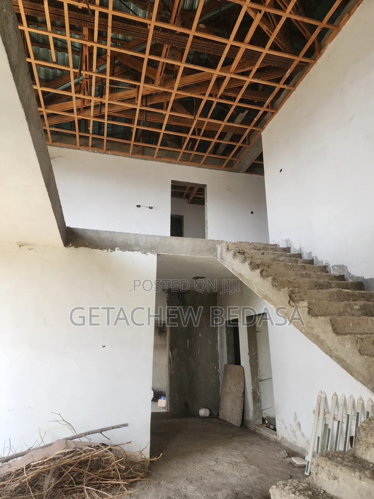 5bdrm House in Ccd, Oromia-Finfinne for sale
