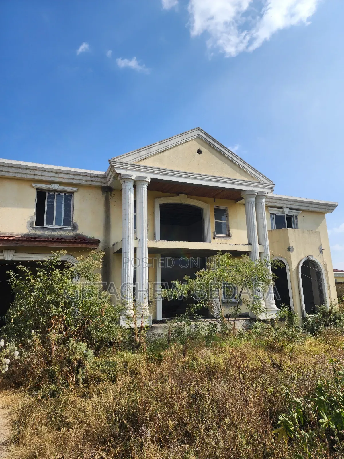 5bdrm House in Ccd, Oromia-Finfinne for sale