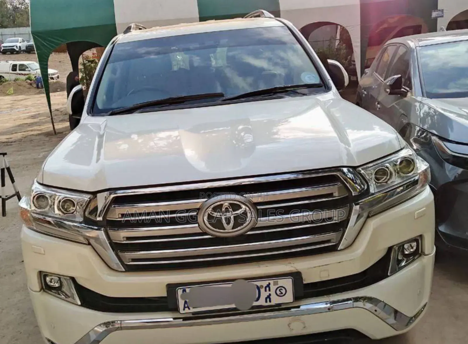 Toyota Land Cruiser 2017 White