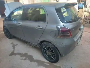Toyota Yaris 2007 Silver