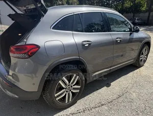 New Mercedes-Benz EQB 300 4MATIC 2023 Gray