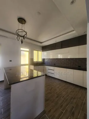 Furnished 6bdrm Duplex in ሲሲዲ ግቢ, Yeka for sale