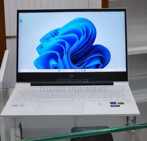 New Laptop HP Victus 15 16GB Intel Core I7 SSD 512GB