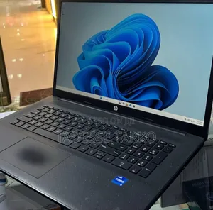 New Laptop HP Stream Notebook 12GB Intel Core I7 SSD 512GB