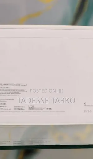 New Laptop Apple MacBook Pro 16GB Apple M3 SSD 512GB