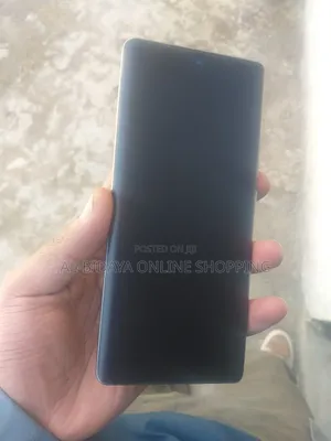 New Tecno Camon 40 Pro 256 GB Gray