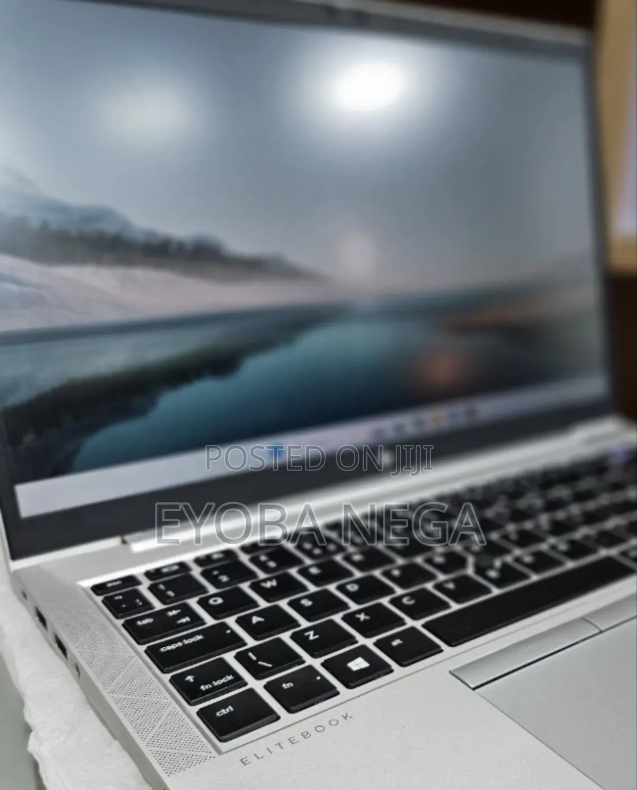 New Laptop HP EliteBook 840 G8 16GB Intel Core I7 SSD 512GB