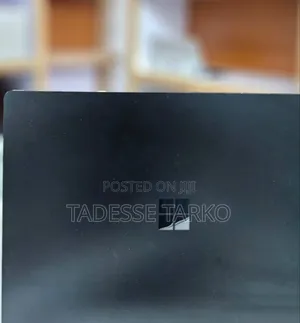 New Laptop Microsoft Surface 16GB Intel Core I7 SSD 512GB