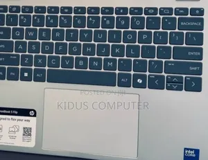 New Laptop HP OmniBook 5 14" 16GB SSD 512GB