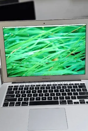 Laptop Apple MacBook Air 2015 8GB Intel Core I5 SSD 256GB