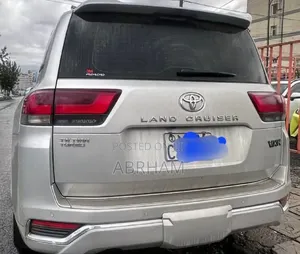 Toyota Land Cruiser 3.3 Diesel 4WD 2022 Silver
