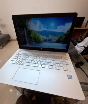 Laptop HP Pavilion 15 8GB Intel Core I7 SSD 1T