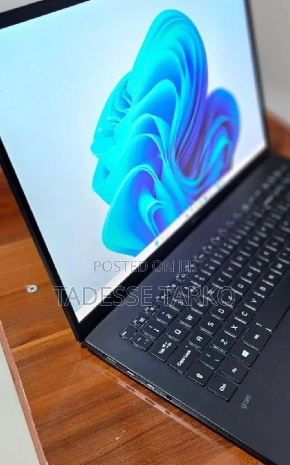 New Laptop LG Gram 15.6 16GB Intel Core I7 SSD 1T