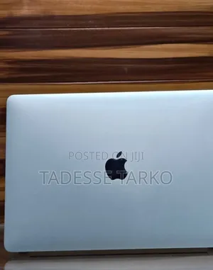 New Laptop Apple MacBook Pro 8GB Intel Core I5 SSD 128GB