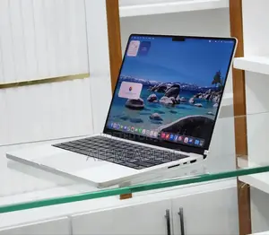 New Apple MacBook Pro 2023 M3 14-Inch 18GB Apple M3 Pro SSD 512GB