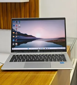 New Laptop HP ProBook 440 8GB Intel Core I5 SSD 256GB