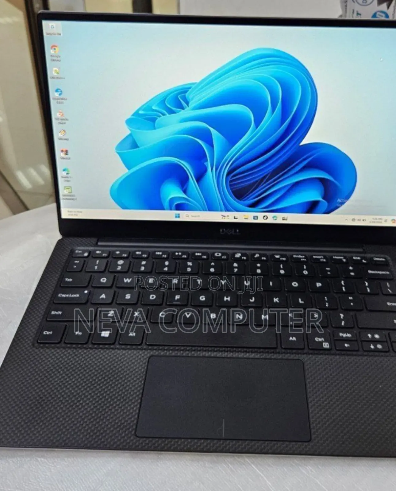 New Laptop Dell XPS 15 8GB Intel Core I5 SSD 512GB