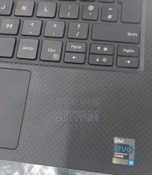 New Laptop Dell XPS 15 8GB Intel SSD 512GB