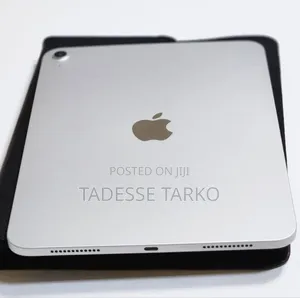 New Apple iPad (2025) 128 GB White