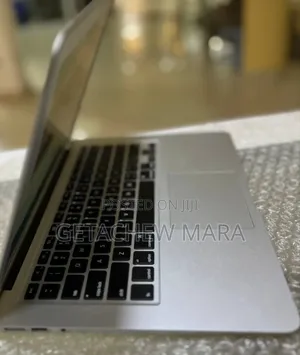 New Laptop Apple MacBook Air 2014 4GB Intel Core I5 SSD 256GB