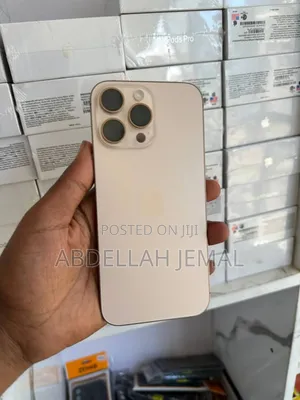 New Apple iPhone 16 Pro Max 256 GB Gold