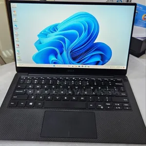 New Laptop Dell XPS 13 8GB Intel Core I5 SSD 512GB