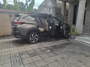 Toyota Rush 2022 Gray