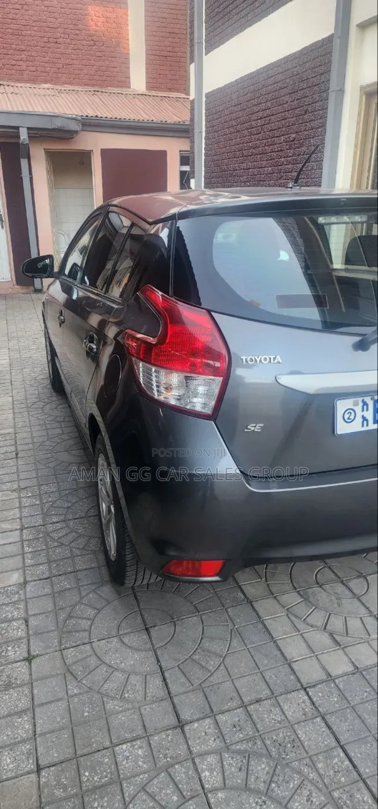 Toyota Yaris 2016 Gray