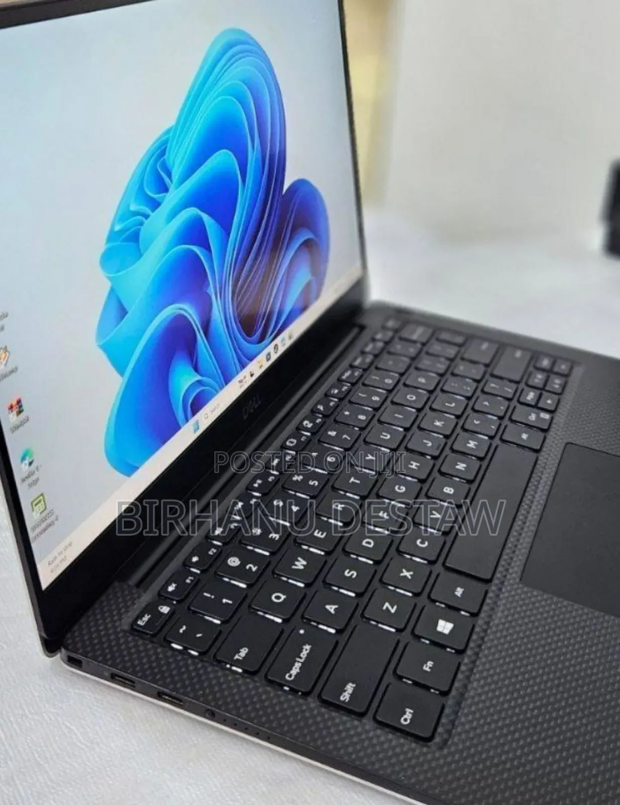 New Laptop Dell XPS 13 8GB Intel Core I5 SSD 512GB