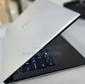 New Laptop Dell XPS 13 8GB Intel Core I5 SSD 512GB