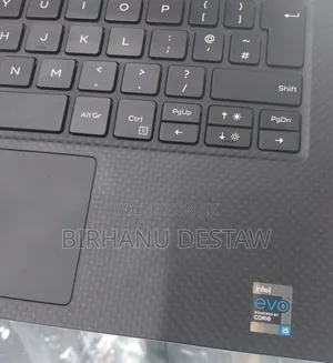 New Laptop Dell XPS 13 8GB Intel Core I5 SSD 512GB