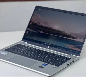 New Laptop HP ProBook 440 G9 16GB Intel Core I7 SSD 512GB