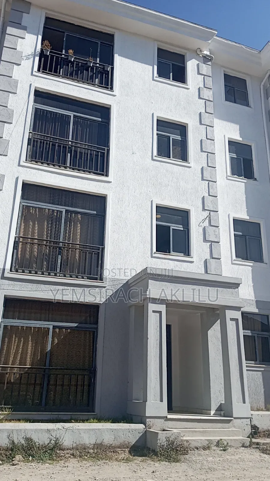 3bdrm Apartment In Metro, Bole For Sale