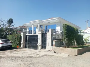 6bdrm Villa in Metro, Bole for sale