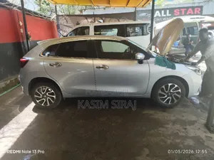 Suzuki Baleno 2022 Silver