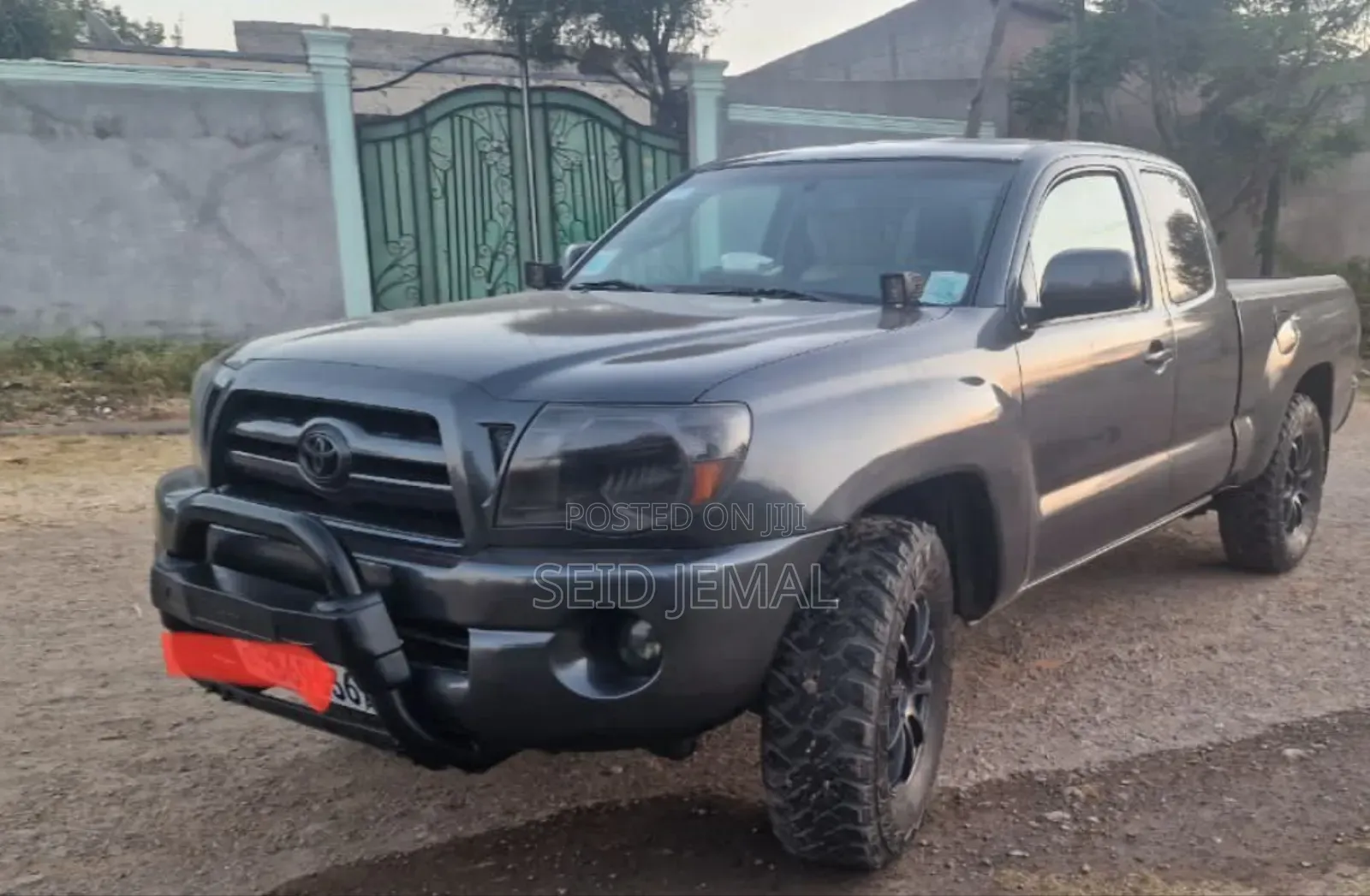 Toyota Tacoma 2011 Gray