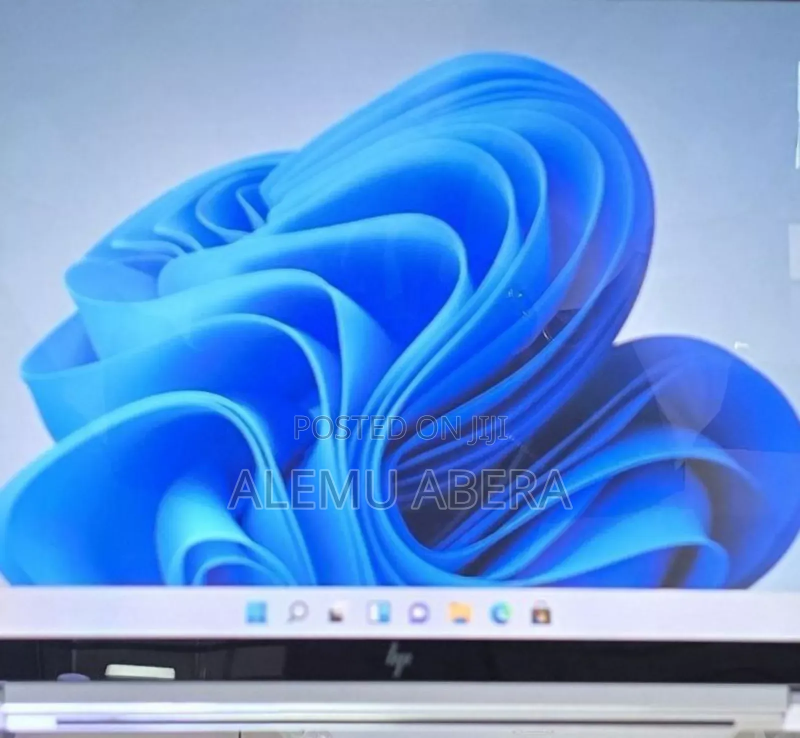 New Laptop HP EliteBook x360 1040 G7 16GB Intel Core i7 SSD 512GB