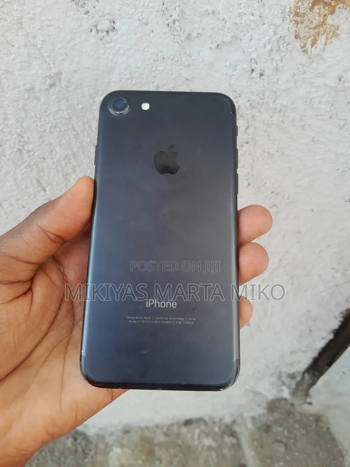 Apple iPhone 7 128 GB Black