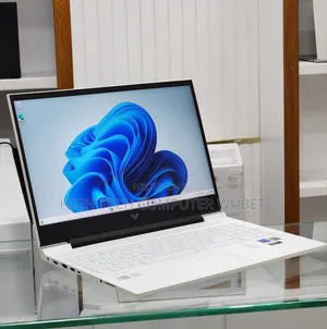 New Laptop HP Victus 15 16GB Intel Core I7 SSD 512GB