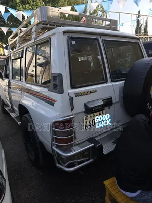 Nissan Patrol 1997 White