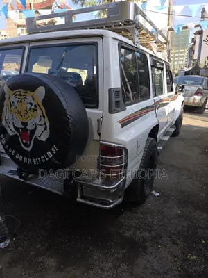 Nissan Patrol 1997 White