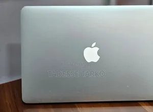 New Laptop Apple MacBook Air 2015 8GB Intel Core I5 SSD 256GB