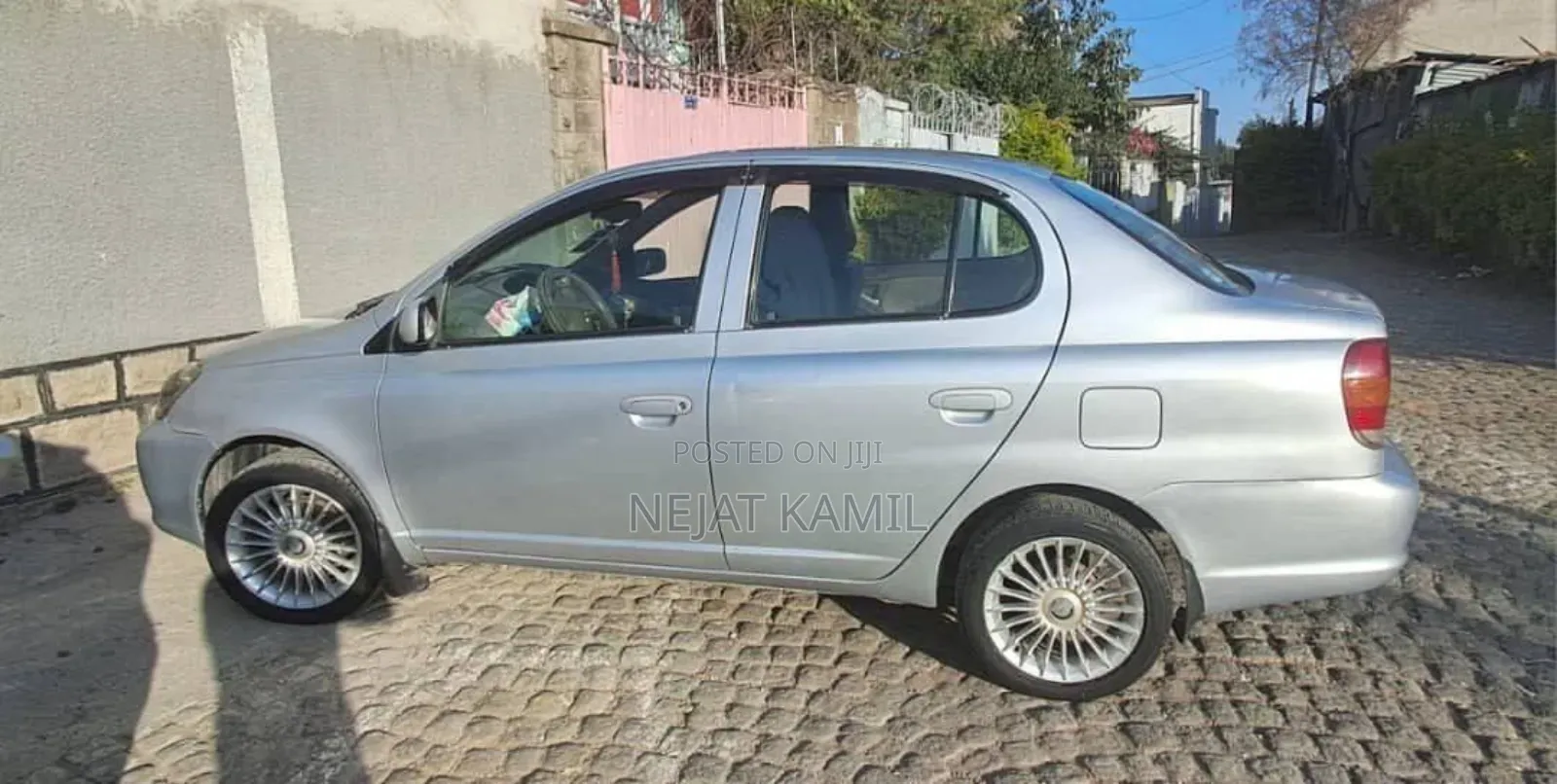 Toyota Platz 2005 Silver