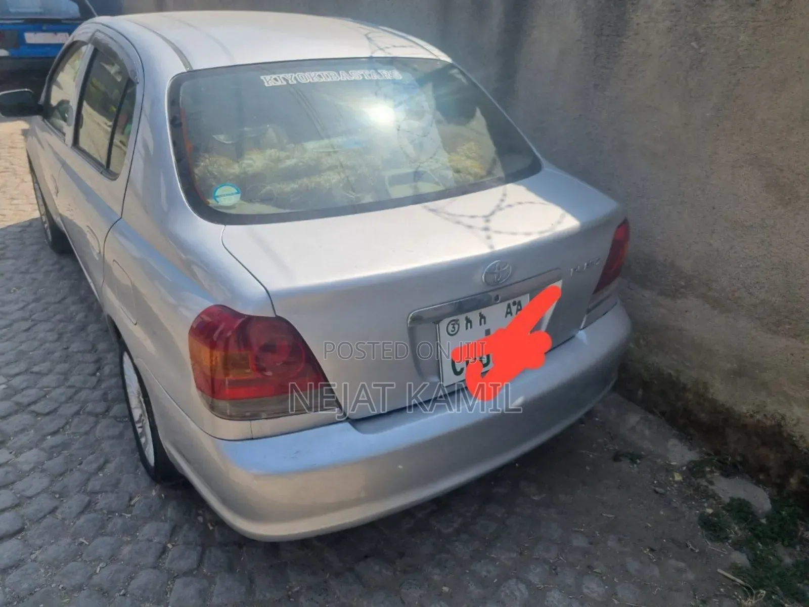 Toyota Platz 2005 Silver